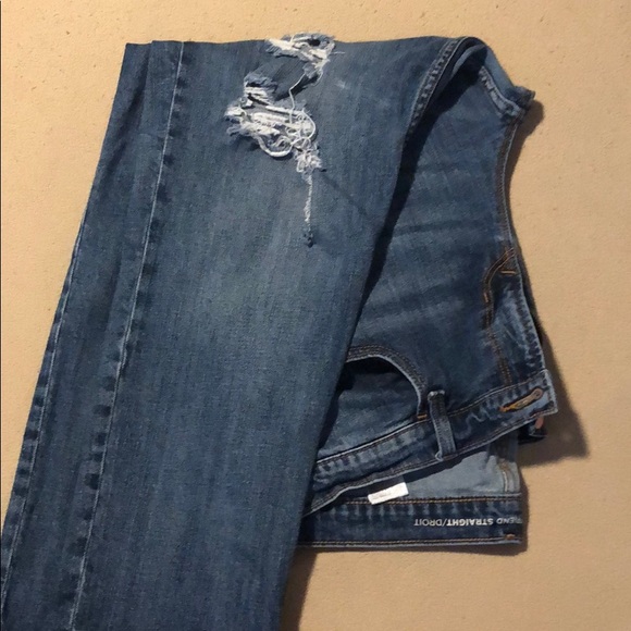Old Navy Blue boyfriend jeans - Picture 2 of 8